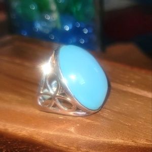 Beautiful Chadogly ring 💙